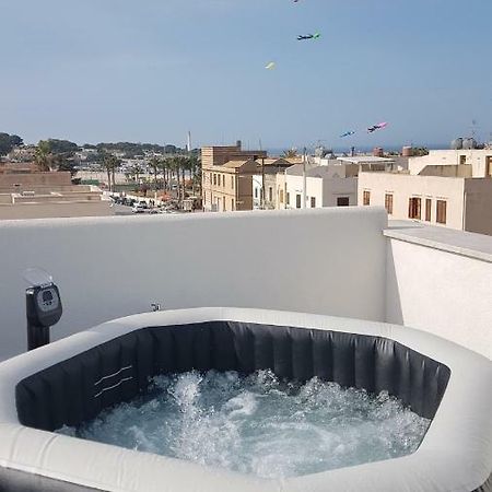 Azul Apartment Con Vasca Idromassaggio San Vito Lo Capo Luaran gambar