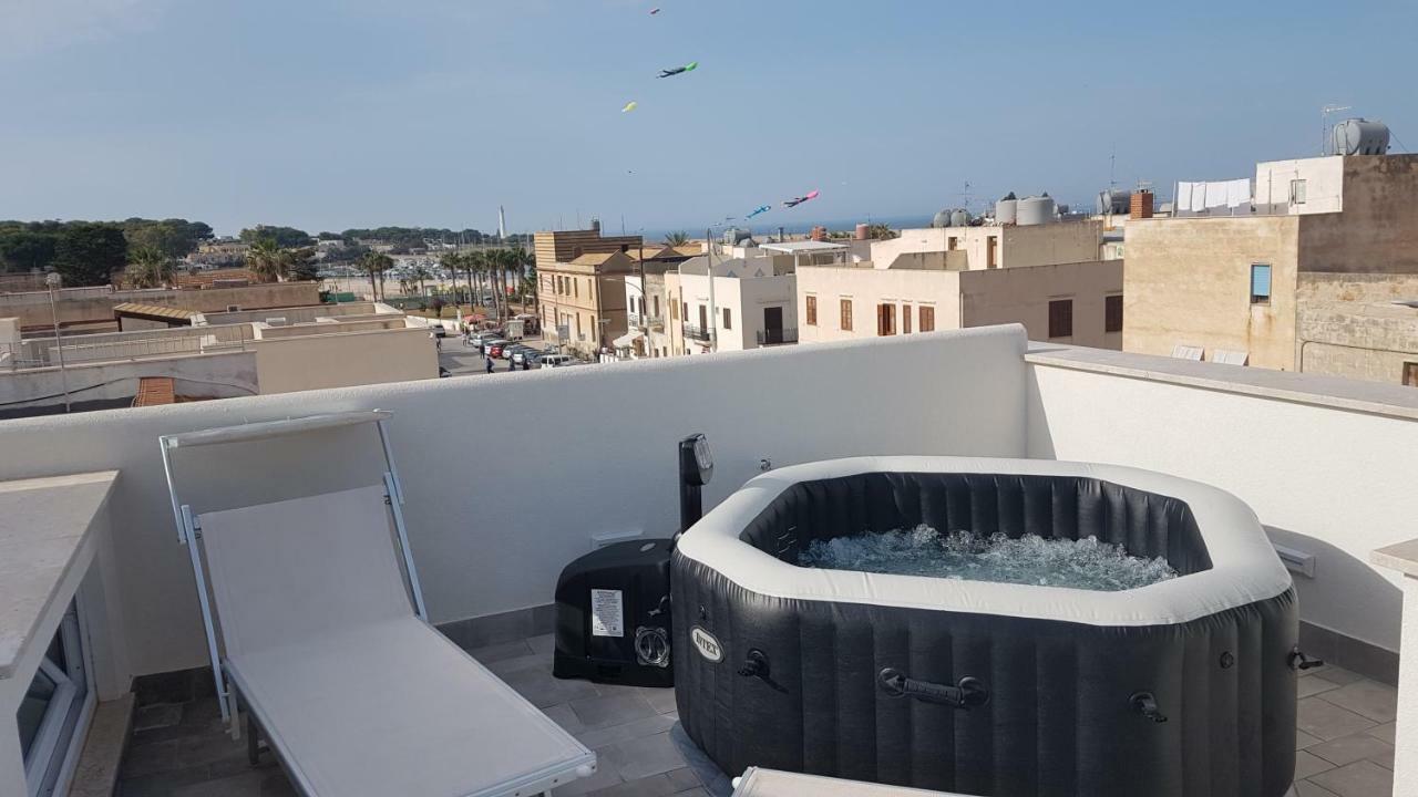 Azul Apartment Con Vasca Idromassaggio San Vito Lo Capo Luaran gambar